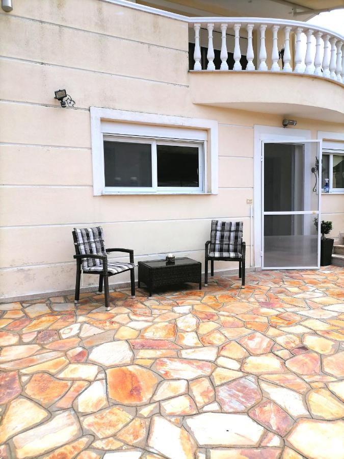 Tini'S Apartment Nea Iraklitsa Zewnętrze zdjęcie