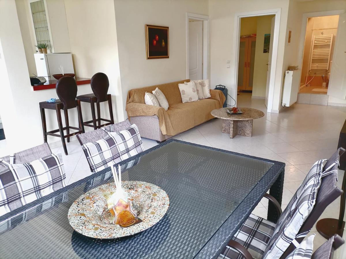 Tini'S Apartment Nea Iraklitsa Zewnętrze zdjęcie